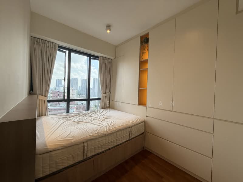Stirling Residences, 21 Stirling Road, 2 Bedrooms, 689 sqft, Condominium For Rent, by Clement Lan, 500201469 - Bedroom - PropertyGuru.com.sg
