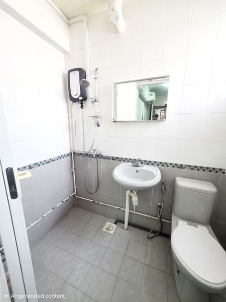 725 Yishun Street 71, 725 Yishun Street 71, 2 Bedrooms, 689 sqft, HDB Flat For Sale, by Richard Tang, 500201484 - Bathroom - PropertyGuru.com.sg