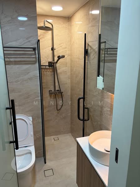 The Daffodil, 568 Upper East Coast Road, 2 Bedrooms, 732 sqft, Apartment For Rent, by Mindy Lim, 500201486 - Bathroom - PropertyGuru.com.sg