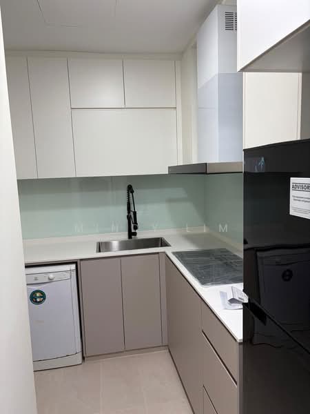 The Daffodil, 568 Upper East Coast Road, 2 Bedrooms, 732 sqft, Apartment For Rent, by Mindy Lim, 500201486 - Kitchen - PropertyGuru.com.sg