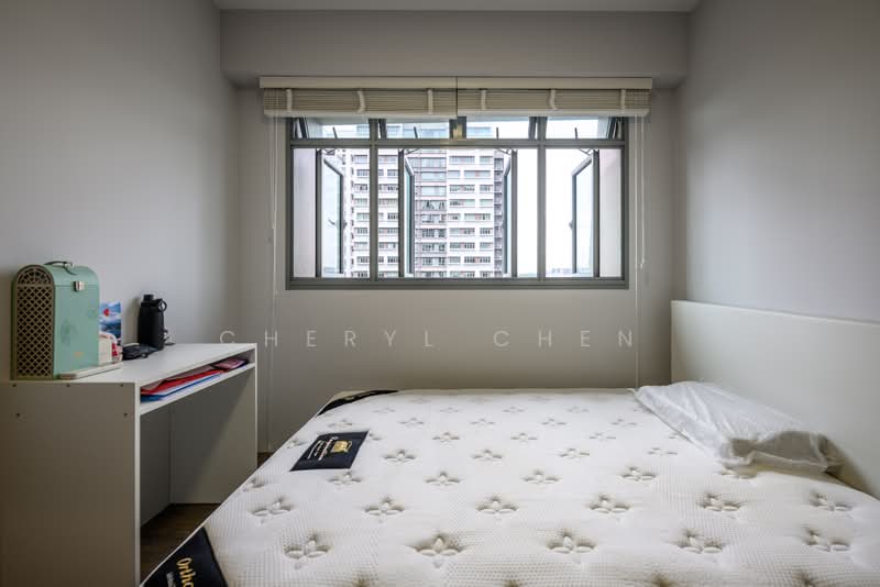 377A Hougang Street 32, 377A Hougang Street 32, 3 Bedrooms, 1,012 sqft, HDB Flat For Sale, by Cheryl Chen, 500201487 - Bedroom - PropertyGuru.com.sg
