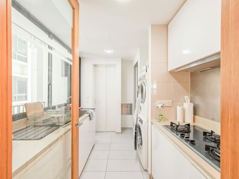8 @ Woodleigh, 2 Woodleigh Close, 3 Bedrooms, 1,098 sqft, Condominium For Sale, by Lyn Yong, 500201491 - Kitchen - PropertyGuru.com.sg