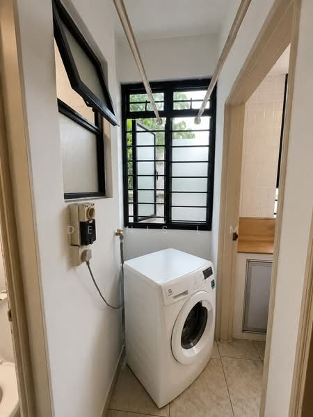 Casa Sarina, 101 Lorong Sarina, 1 Bedroom, 668 sqft, Condominium For Sale, by Dennis Lim, 500201492 - Interior - PropertyGuru.com.sg