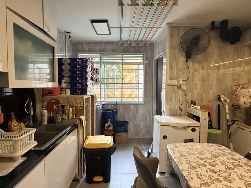 230J Tampines Street 21, 230J Tampines Street 21, 4 Bedrooms, 1,603 sqft, HDB Flat For Sale, by Khalid Alsree, 500201493 - Kitchen - PropertyGuru.com.sg