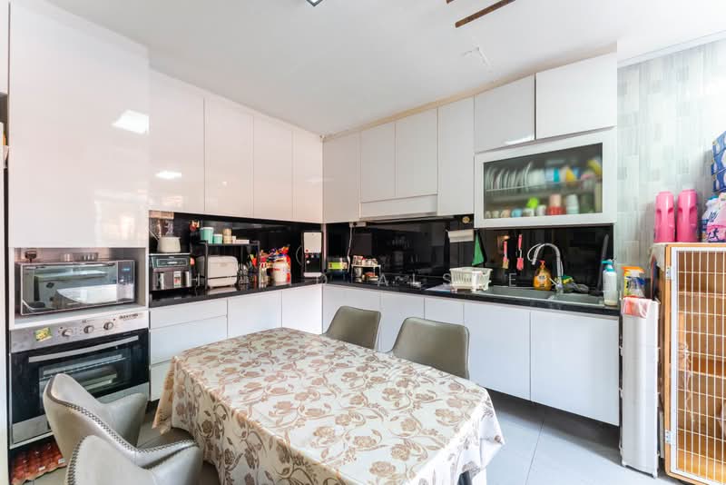 230J Tampines Street 21, 230J Tampines Street 21, Pasir Ris / Tampines, 4 Bedrooms, 1,603 sqft, HDB Flat For Sale, by Khalid Alsree, 500201493 - Kitchen - PropertyGuru.com.sg