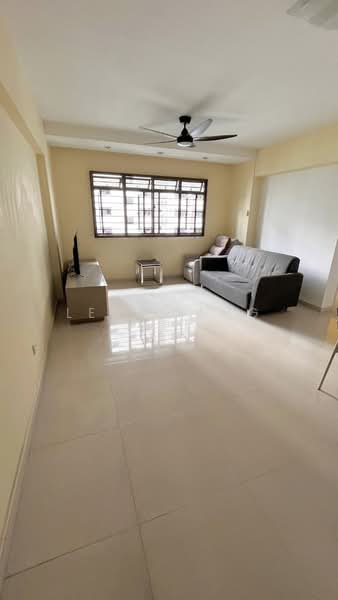 118C Jalan Membina, 118C Jalan Membina, 3 Bedrooms, 1,184 sqft, HDB Flat For Rent, by Lee Liang Fei, 500201495 - Living Room - PropertyGuru.com.sg