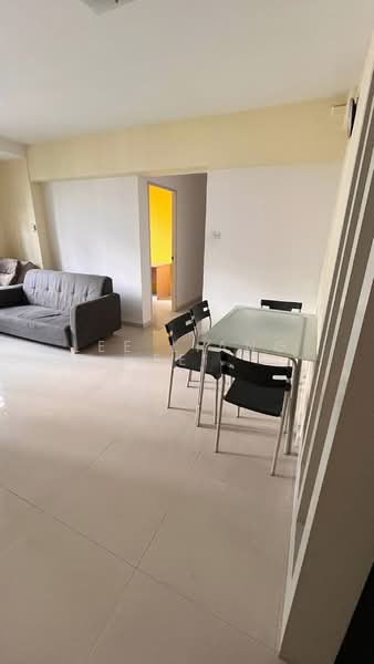 118C Jalan Membina, 118C Jalan Membina, 3 Bedrooms, 1,184 sqft, HDB Flat For Rent, by Lee Liang Fei, 500201495 - Living Room - PropertyGuru.com.sg