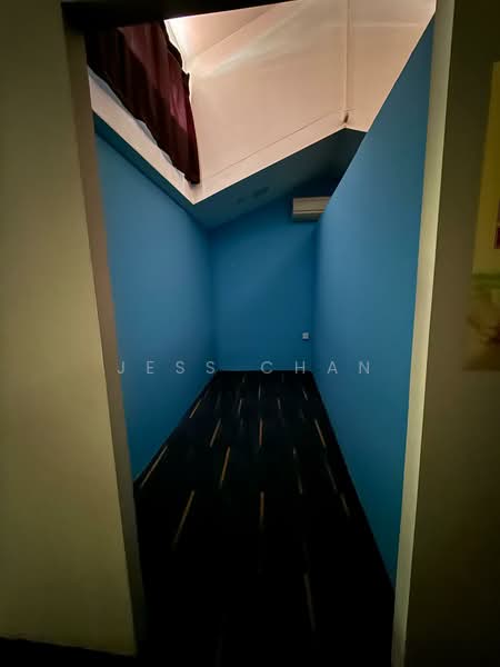 Icon @ Pasir Panjang, 218 Pasir Panjang Road, 1,076 sqft, Mall Shop For Sale, by Jess Chan, 500201504 - Interior - CommercialGuru.com.sg
