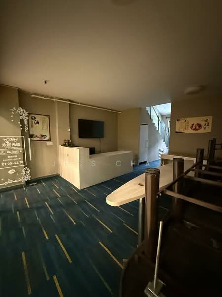 Icon @ Pasir Panjang, 218 Pasir Panjang Road, 1,076 sqft, Mall Shop For Sale, by Jess Chan, 500201504 - Entrance - CommercialGuru.com.sg