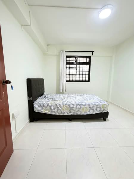 35 Marine Crescent, 35 Marine Crescent, 2 Bedrooms, 635 sqft, HDB Flat For Sale, by Melina Yap, 500201510 - Bedroom - PropertyGuru.com.sg