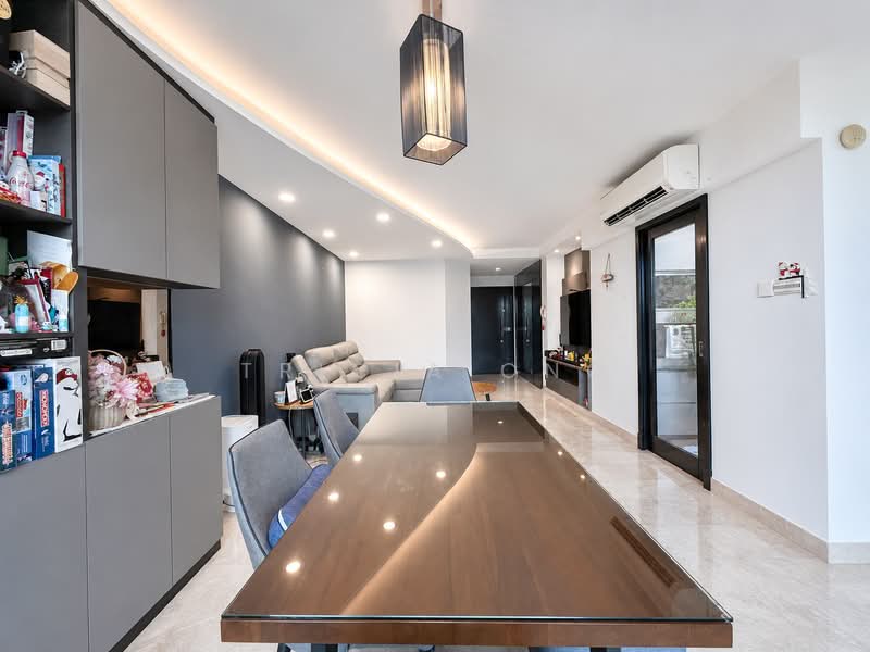 Changi Rise Condo, 16 Simei Rise, 3 Bedrooms, 1,130 sqft, Condominium For Sale, by Tricia Ong, 500201513 - Living Room - PropertyGuru.com.sg