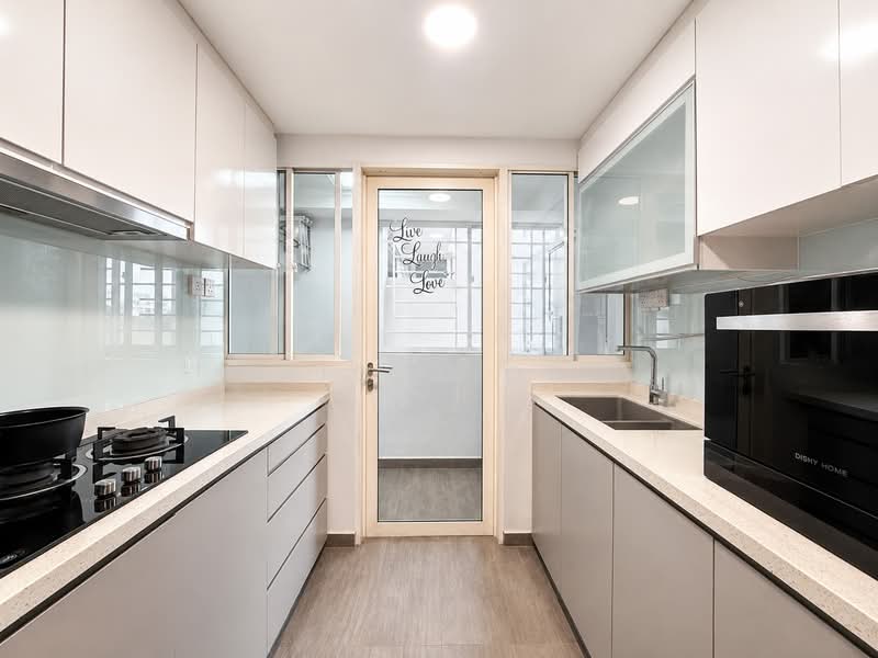 Changi Rise Condo, 16 Simei Rise, 3 Bedrooms, 1,130 sqft, Condominium For Sale, by Tricia Ong, 500201513 - Kitchen - PropertyGuru.com.sg