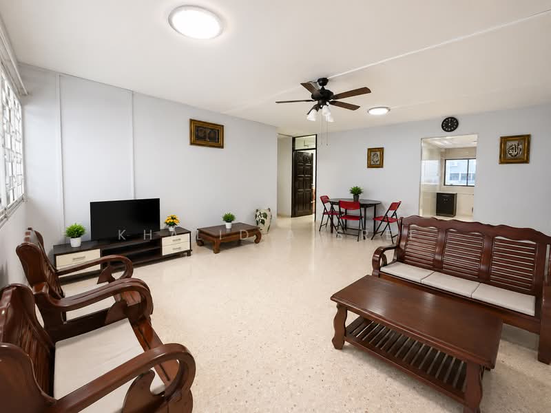 236 Tampines Street 21, 236 Tampines Street 21, 3 Bedrooms, 1,119 sqft, HDB Flat For Sale, by Khalid Alsree, 500201514 - Living Room - PropertyGuru.com.sg