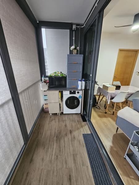 La Fiesta, 60 Sengkang Square, 3 Bedrooms, 829 sqft, Condominium For Sale, by Charlie Sng, 500201515 - Balcony - PropertyGuru.com.sg