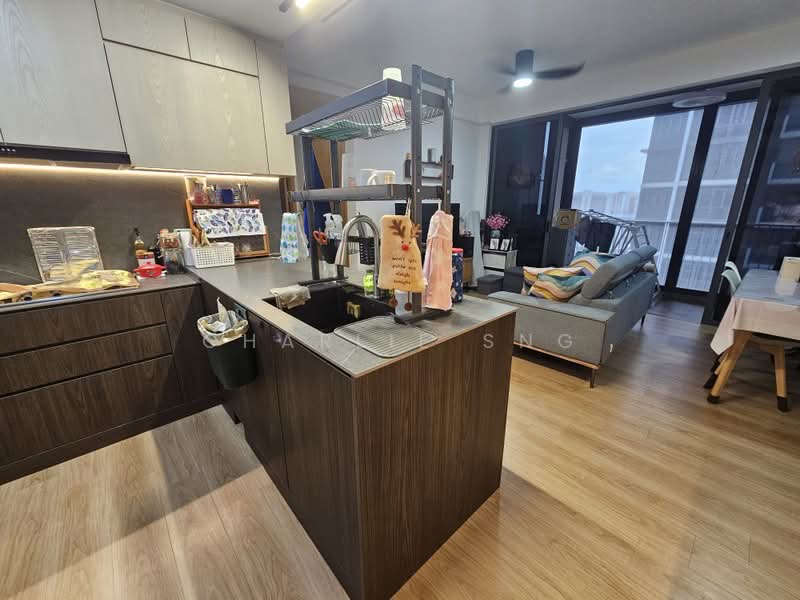 La Fiesta, 60 Sengkang Square, 3 Bedrooms, 829 sqft, Condominium For Sale, by Charlie Sng, 500201515 - Kitchen - PropertyGuru.com.sg