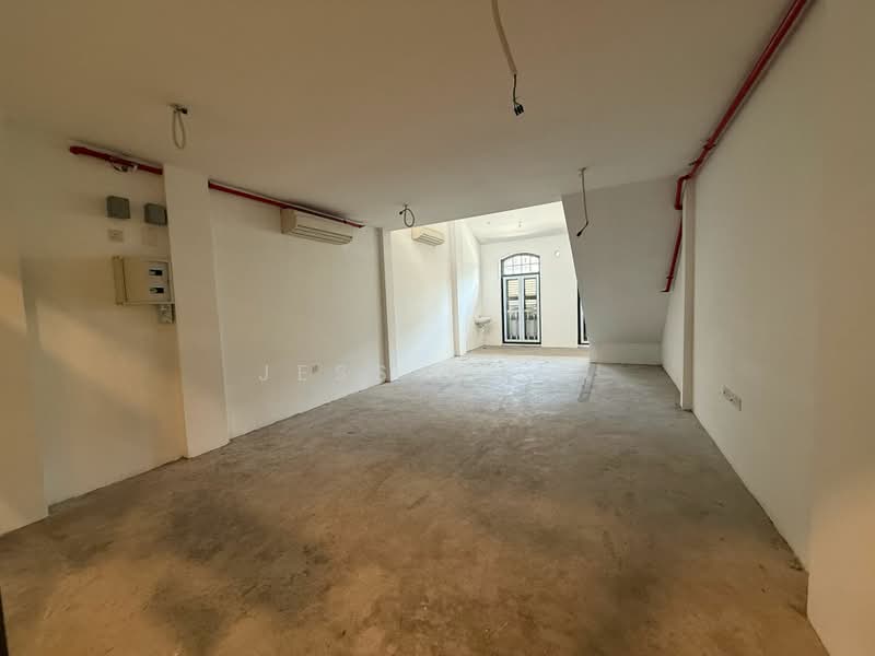 Icon @ Pasir Panjang, 218 Pasir Panjang Road, 1,033 sqft, Mall Shop For Sale, by Jess Chan, 500201518 - Interior - CommercialGuru.com.sg