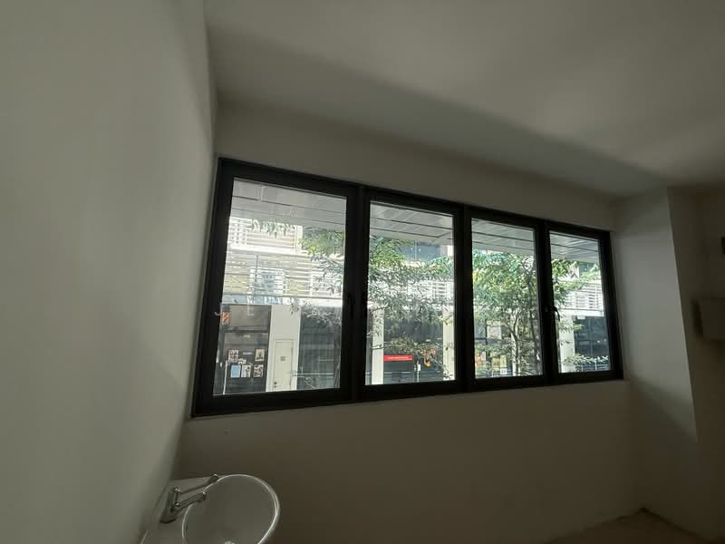 Icon @ Pasir Panjang, 218 Pasir Panjang Road, 388 sqft, Mall Shop For Sale, by Jess Chan, 500201526 - Interior - CommercialGuru.com.sg