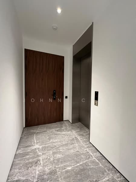 One Holland Village Residences, 5 Holland Village Way, 3 Bedrooms, 1,281 sqft, Condominium For Rent, by Johnny Chia, 500201527 - Entrance - PropertyGuru.com.sg