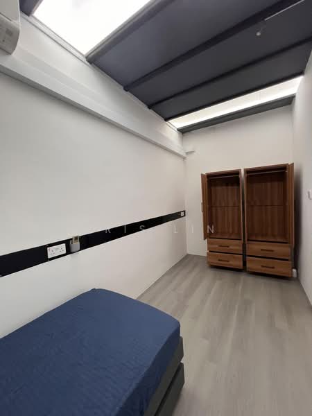 440 race course road, , 5 Bedrooms, 1,800 sqft, Shophouse For Rent, by Iris Lin, 500201543 - Bedroom - PropertyGuru.com.sg