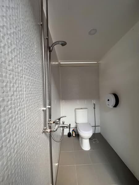 440 race course road, , 5 Bedrooms, 1,800 sqft, Shophouse For Rent, by Iris Lin, 500201543 - PropertyGuru.com.sg