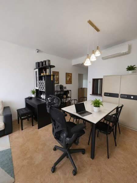 Calarasi, 31 Kim Keat Lane, 3 Bedrooms, 1,206 sqft, Apartment For Sale, by Leng ., 500201562 - Study - PropertyGuru.com.sg