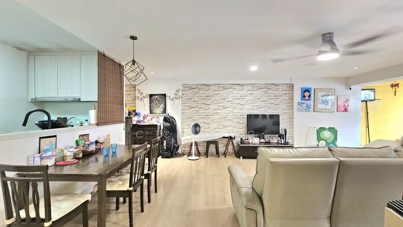 289D Bukit Batok Street 25, 289D Bukit Batok Street 25, 3 Bedrooms, 1,292 sqft, HDB Flat For Sale, by CD Sung, 500201565 - Living Room - PropertyGuru.com.sg