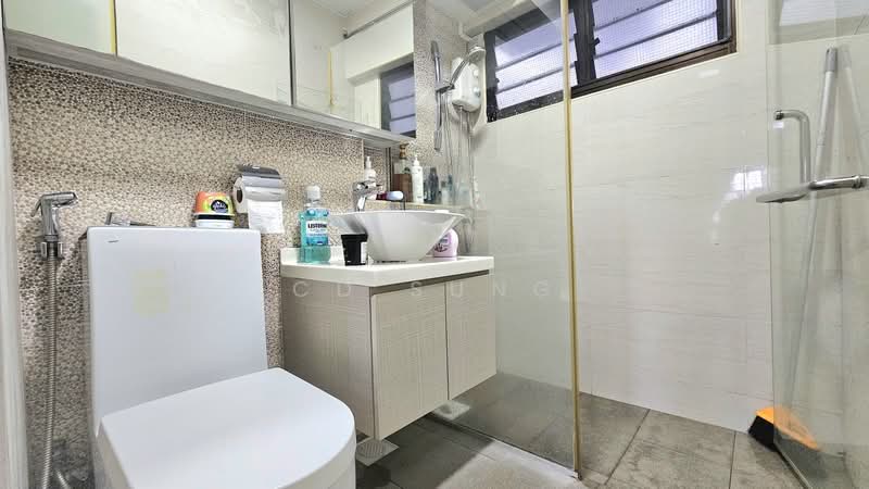 289D Bukit Batok Street 25, 289D Bukit Batok Street 25, 3 Bedrooms, 1,292 sqft, HDB Flat For Sale, by CD Sung, 500201565 - Bathroom - PropertyGuru.com.sg