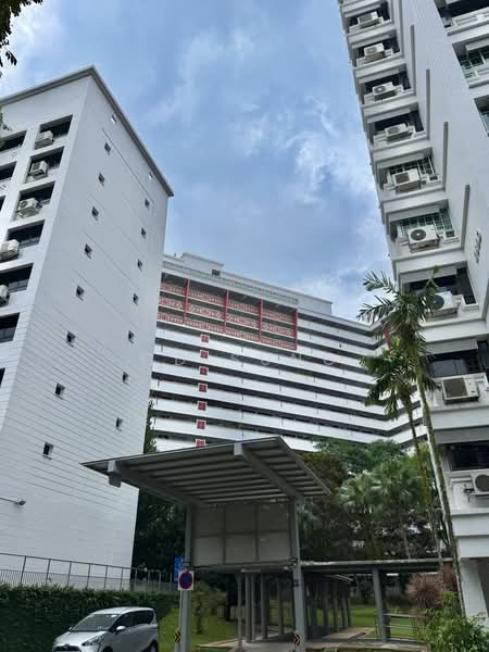 289D Bukit Batok Street 25, 289D Bukit Batok Street 25, 3 Bedrooms, 1,292 sqft, HDB Flat For Sale, by CD Sung, 500201565 - Exterior - PropertyGuru.com.sg