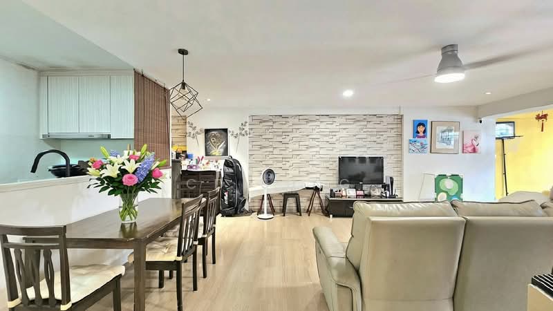 289D Bukit Batok Street 25, 289D Bukit Batok Street 25, 3 Bedrooms, 1,292 sqft, HDB Flat For Sale, by CD Sung, 500201565 - Living Room - PropertyGuru.com.sg