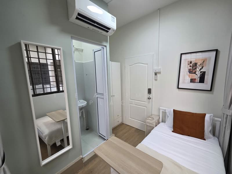 2A Lor 29 Geylang, , Room Rental, 120 sqft, Shophouse For Rent, by Jovin - The Assembly Place, 500201569 - Master Bedroom 4 - PropertyGuru.com.sg