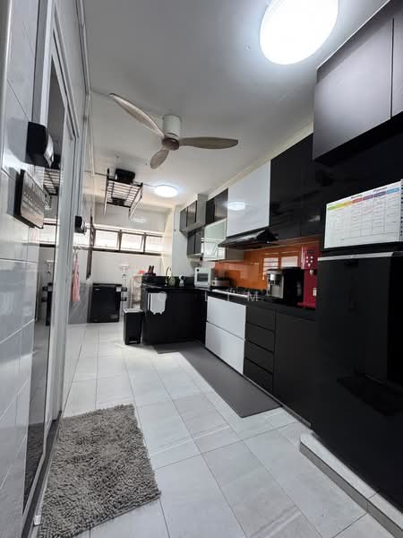 184 Yung Sheng Road, 184 Yung Sheng Road, 3 Bedrooms, 1,249 sqft, HDB Flat For Sale, by Jo Lim, 500201572 - PropertyGuru.com.sg