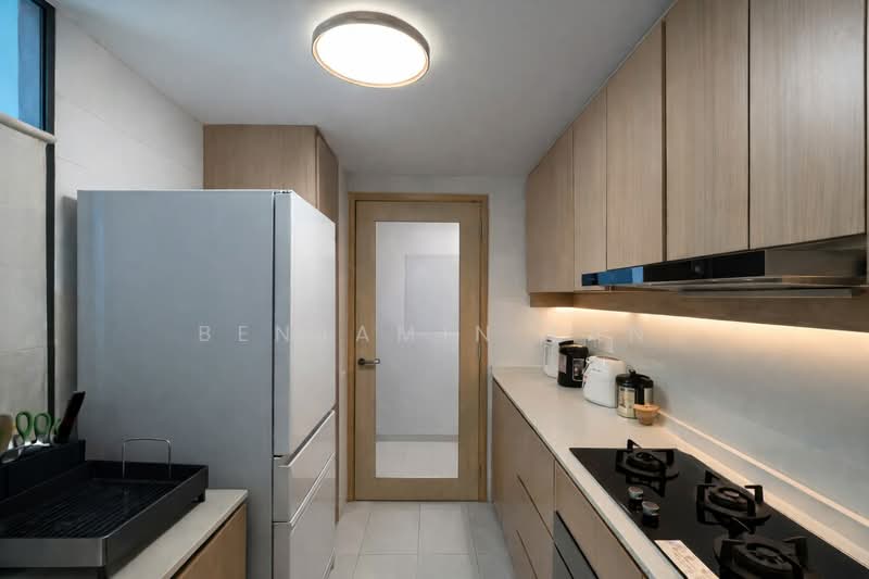 Esparina Residences, 123 Compassvale Bow, 3 Bedrooms, 1,001 sqft, Executive Condominium For Rent, by Benjamin Tan, 500201573 - Kitchen - PropertyGuru.com.sg