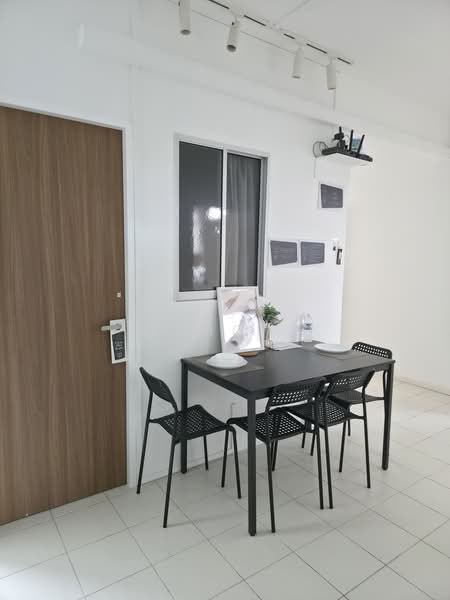 Riverwalk Apartments, 20 Upper Circular Road, 3 Bedrooms, 1,615 sqft, Apartment For Sale, by Leng ., 500201574 - Dining Room - PropertyGuru.com.sg