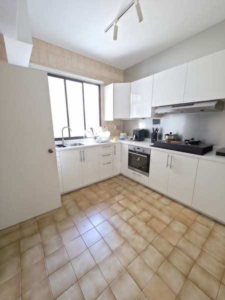 Riverwalk Apartments, 20 Upper Circular Road, 3 Bedrooms, 1,615 sqft, Apartment For Sale, by Leng ., 500201574 - Kitchen - PropertyGuru.com.sg