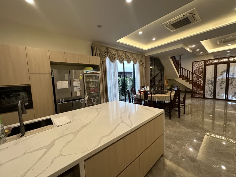 Kembangan estate, Lorong Marican, Lorong Melayu, Lor Mydin, Kembagan estate, 8 Bedrooms, 7,789 sqft, Semi-Detached House For Sale, by Nicole Chia, 500201577 - Kitchen - PropertyGuru.com.sg