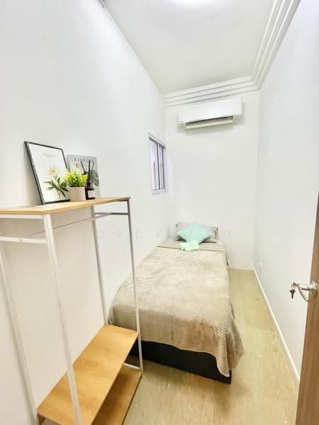 Thomson Euro-Asia, 150 Thomson Road, Newton / Novena, Room Rental, 70 sqft, Condominium For Rent, by Joyce Lim, 500201584 - Bedroom - PropertyGuru.com.sg