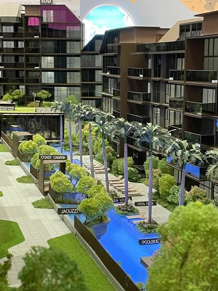 Terra Hill, 18 Yew Siang Road, 5 Bedrooms, 2,164 sqft, Condominium For Sale, by Ariel Ng 黄笠屏, 500201588 - Pool view - PropertyGuru.com.sg