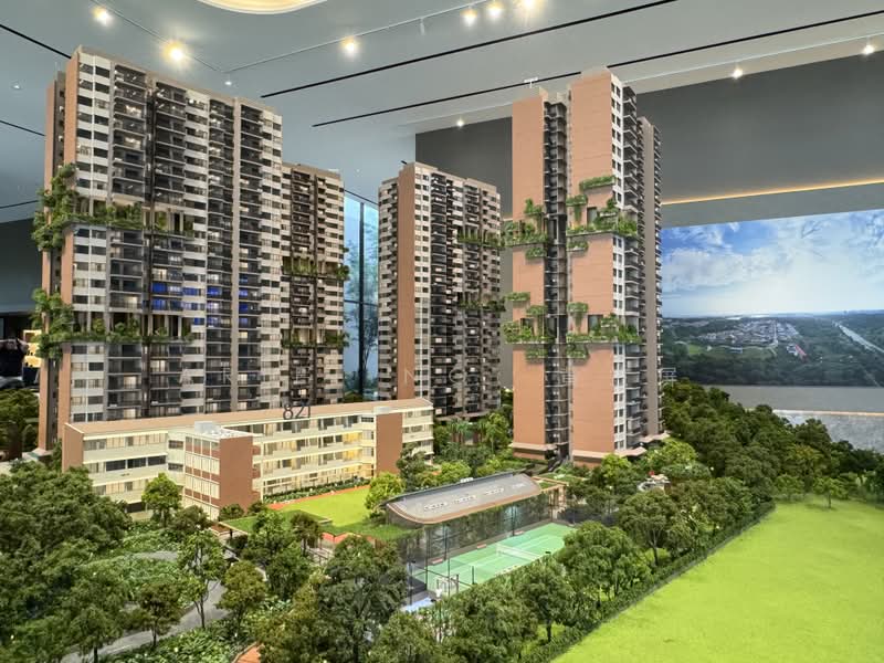Springleaf Residence, 811 Upper Thomson Road, 5 Bedrooms, 1,453 sqft, Condominium For Sale, by Ariel Ng 黄笠屏, 500201594 - Exterior - PropertyGuru.com.sg