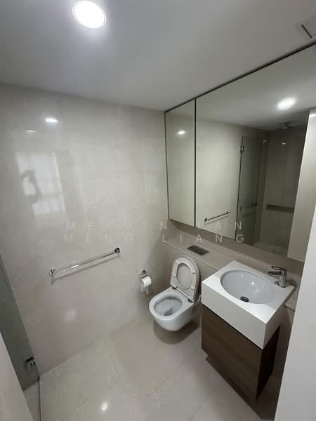 Echelon, 7 Alexandra View, 2 Bedrooms, 732 sqft, Condominium For Sale, by Melvin Tan Meng Liang, 500201595 - Bathroom - PropertyGuru.com.sg