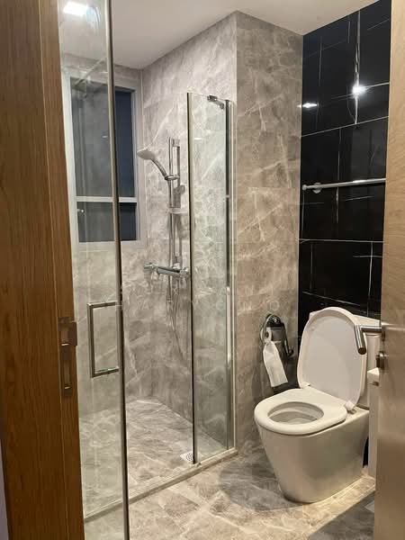 The Santorini, Tampines Street 86, 2 Bedrooms, 753 sqft, Condominium For Sale, by Suryani Haryono, 500201596 - Bathroom - PropertyGuru.com.sg