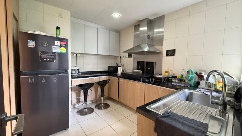 Varsity Park Condominium, 34 West Coast Road, Room Rental, 100 sqft, Condominium For Rent, by Mario Ong Jun Zhi, 500201598 - Kitchen - PropertyGuru.com.sg