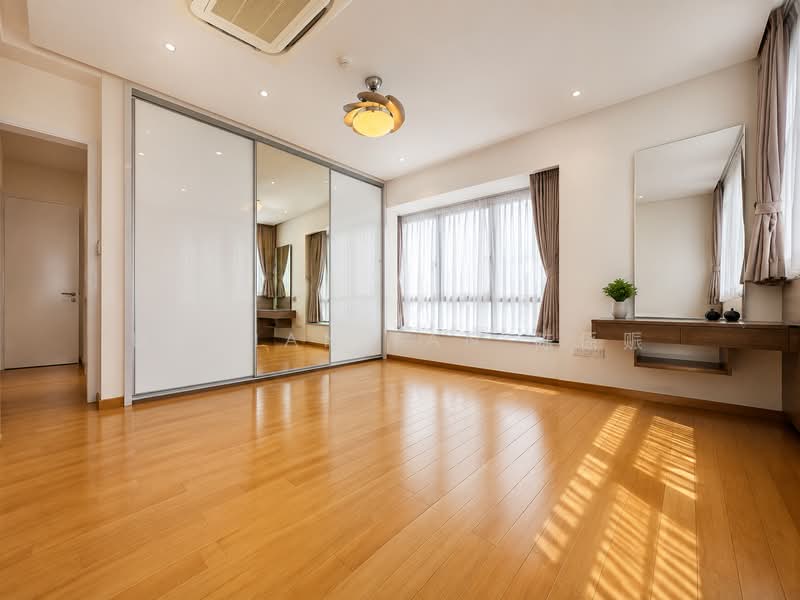 ⭐️1 KM OF SCGS (PRIMARY)⭐️MASSIVE 5-STY SEMI-D (DETACHABLE) @ FERNHILL⭐️NEAR STEVENS MRT STATION⭐️, Fernhill Crescent Robin Stevens Trevose Tempua Unggas Bahasa Tudor University Watten Shelford Hillcrest Greenwood Gentle Chancery Cluny Balmoral Robin Goldhill Barker Mount Rosie Harom Setangkai Dalkeith Berrima Harlyn Camborne Kheam Hock Duchess Fir, 9 Bedrooms, 15,794 sqft, Semi-Detached House For Sale, by Damian Tan 陈係赈, 500201611 - Bedroom - PropertyGuru.com.sg
