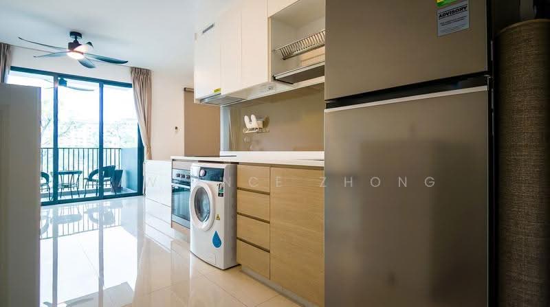 Treasure at Tampines, 11 Tampines Lane, Pasir Ris / Tampines, 1 Bedroom, 463 sqft, Condominium For Sale, by Lawrence Zhong, 500201612 - Kitchen - PropertyGuru.com.sg