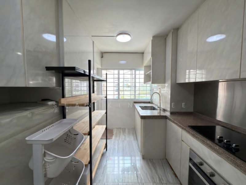 469 Jurong West Street 41, 469 Jurong West Street 41, 3 Bedrooms, 1,625 sqft, HDB Flat For Sale, by Sean King Lee, 500201629 - Kitchen - PropertyGuru.com.sg