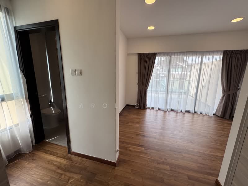 Sembawang Springs Estate, 19 Jalan Salang, 5 Bedrooms, 3,028 sqft, Semi-Detached House For Rent, by Carol Chen, 500201647 - Bathroom - PropertyGuru.com.sg