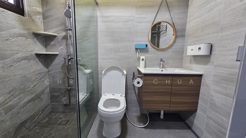 244 Compassvale Road, 244 Compassvale Road, 3 Bedrooms, 1,238 sqft, HDB Flat For Sale, by Christina Chua, 500201650 - Bathroom - PropertyGuru.com.sg