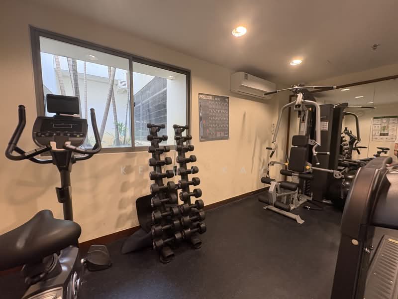 Charlton Villas, 25E Charlton Lane, 5 Bedrooms, 2,723 sqft, Terraced House For Sale, by Kelly Kay, 500201651 - Gym - PropertyGuru.com.sg