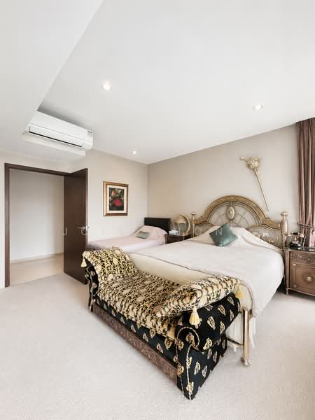 The Atria at Meyer, 61 Meyer Road, 3 Bedrooms, 1,615 sqft, Condominium For Sale, by Jois Chong, 500201659 - Master Bedroom - PropertyGuru.com.sg