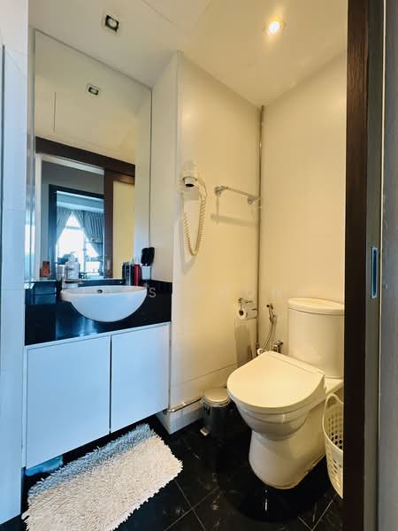 The Atria at Meyer, 61 Meyer Road, 3 Bedrooms, 1,615 sqft, Condominium For Sale, by Jois Chong, 500201659 - Bathroom - PropertyGuru.com.sg