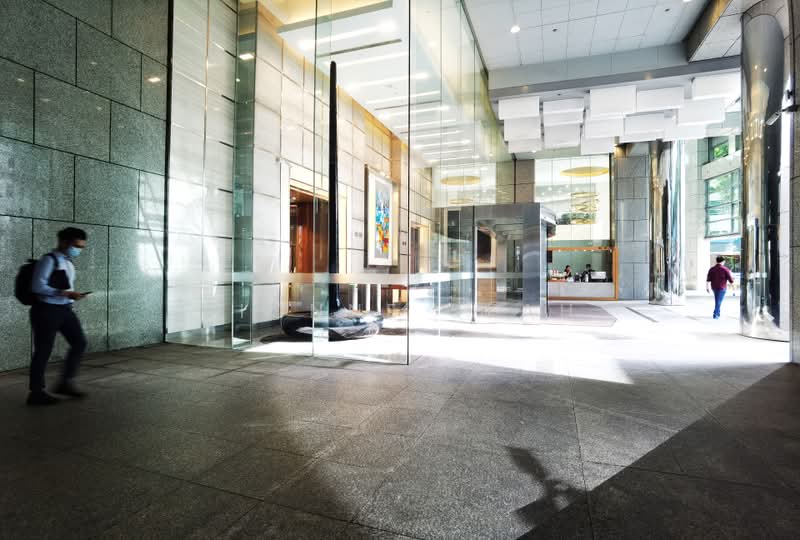Prudential Tower, 30 Cecil Street, 2,648 sqft, Office For Rent, by Dionne Seah, 500201664 - Entrance - CommercialGuru.com.sg